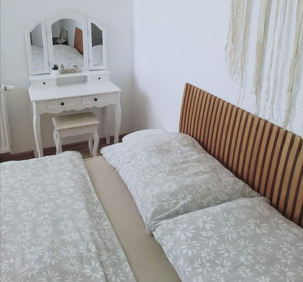 Apartmany Zeleny Dom Podhájska Buitenkant foto