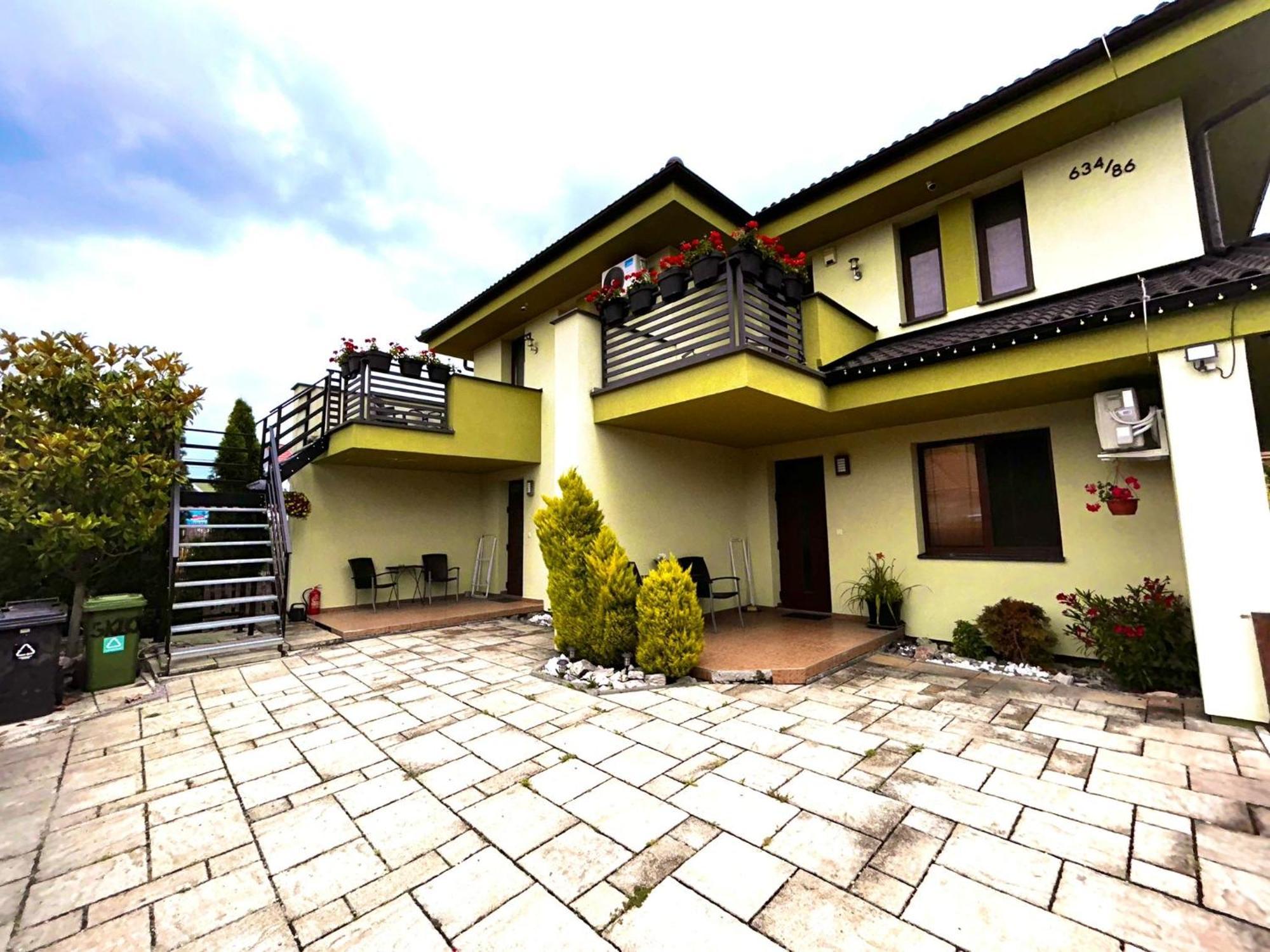 Apartmany Zeleny Dom Podhájska Buitenkant foto