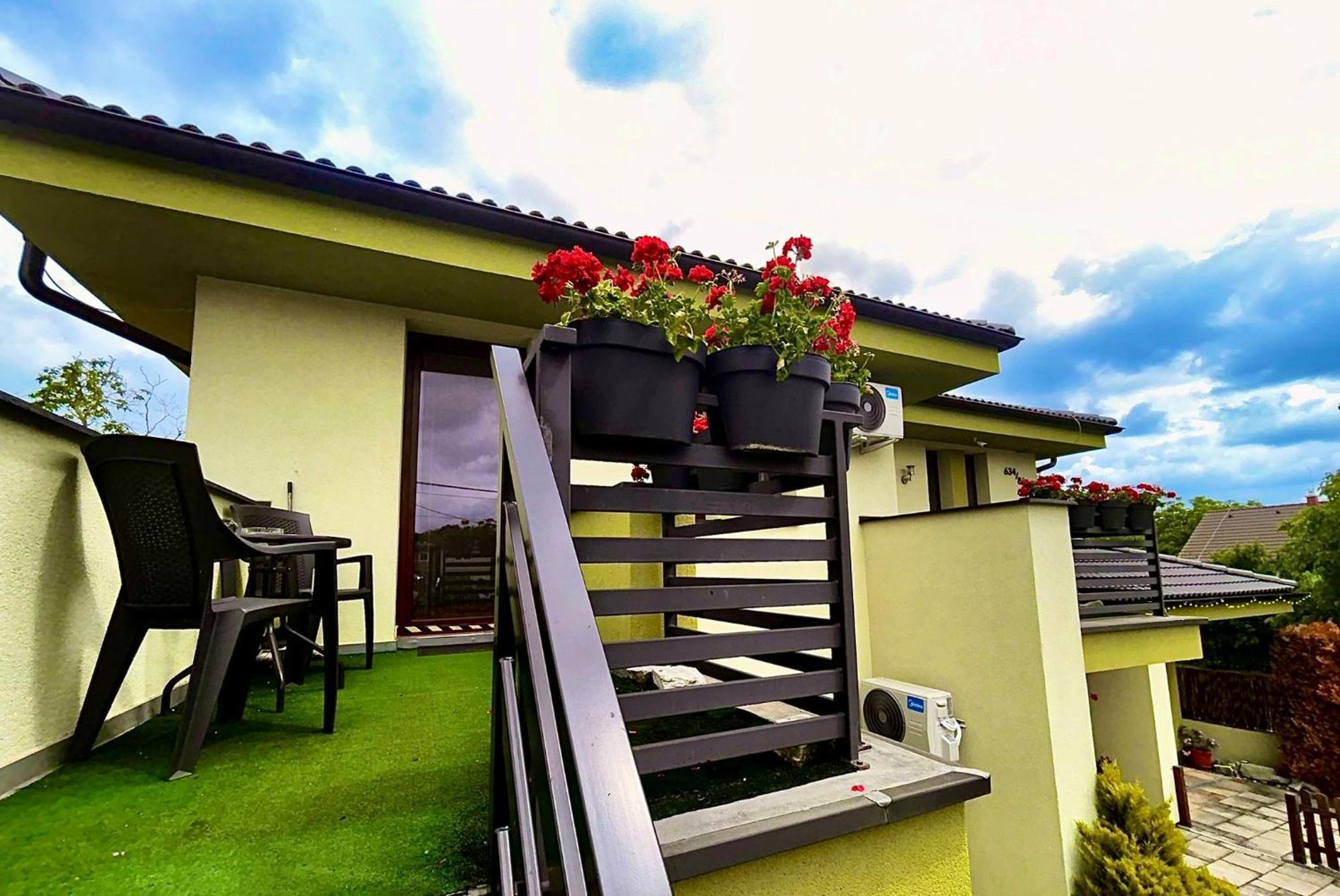 Apartmany Zeleny Dom Podhájska Buitenkant foto
