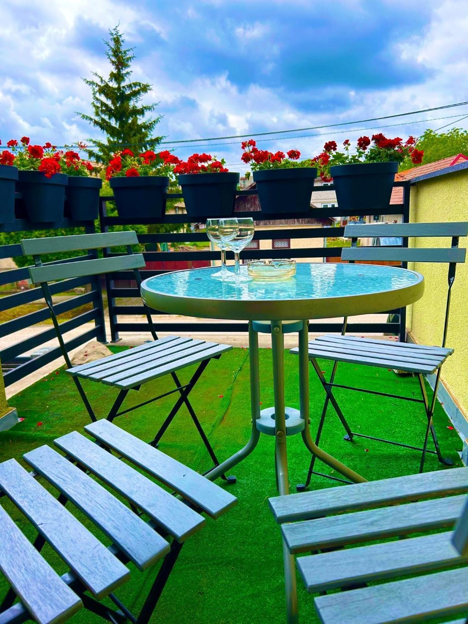 Apartmany Zeleny Dom Podhájska Buitenkant foto